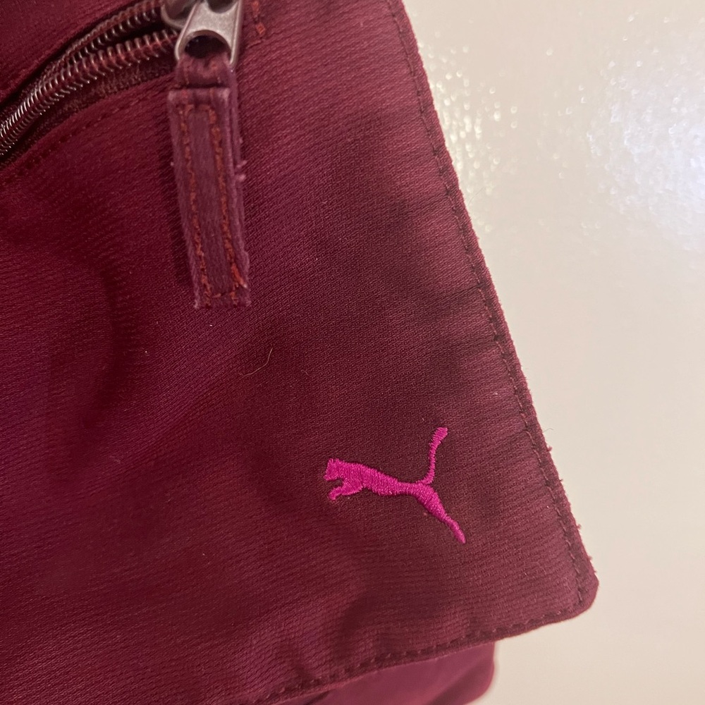Puma Corduroy Maroon Crossbody Bag Floral Strap Buckle Zipper - Picture 9 of 11